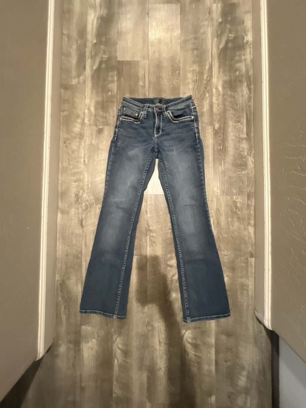 Shyanne Women's Embellished Bootcut Jeans Size 27